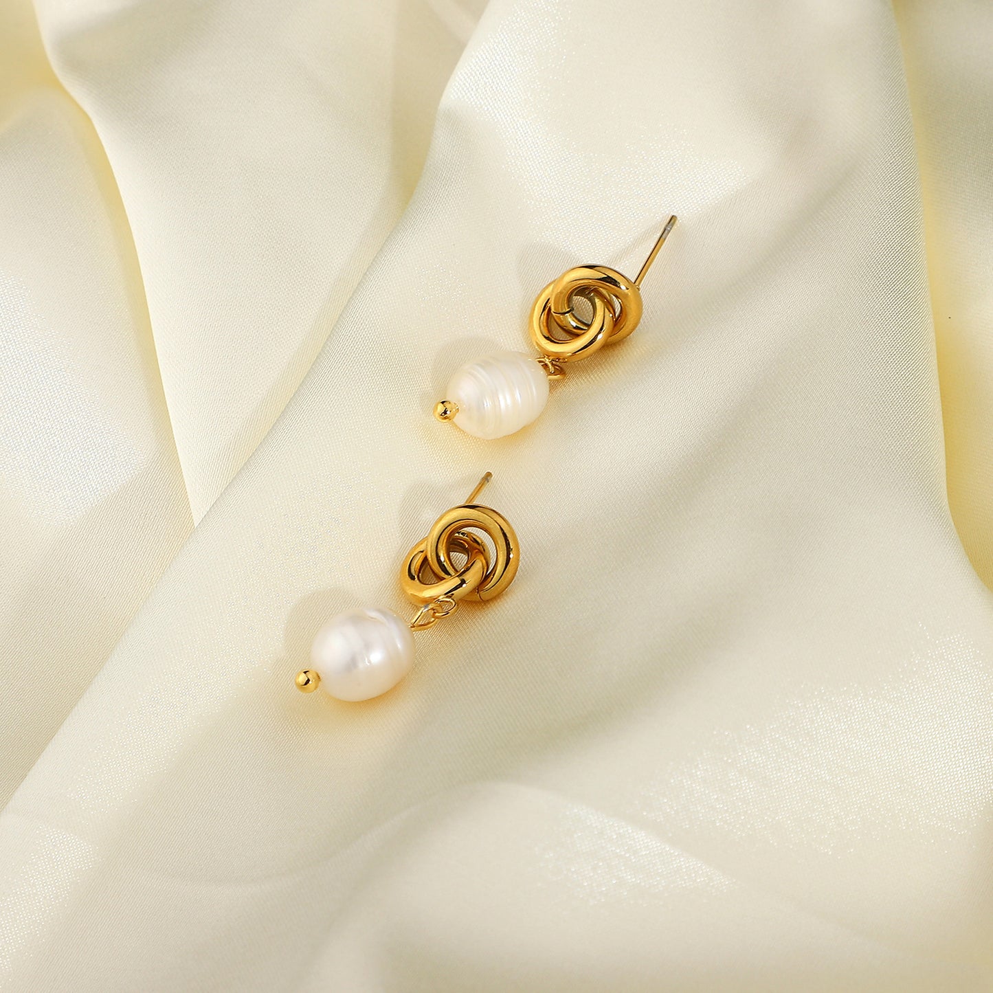 Boucles d'oreilles pendantes en acier inoxydable plaqué or pour femme
