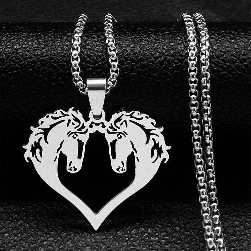Collier en acier inoxydable pour couple de chevaux amoureux, chaîne de pull pour femme, collier de pull automne-hiver