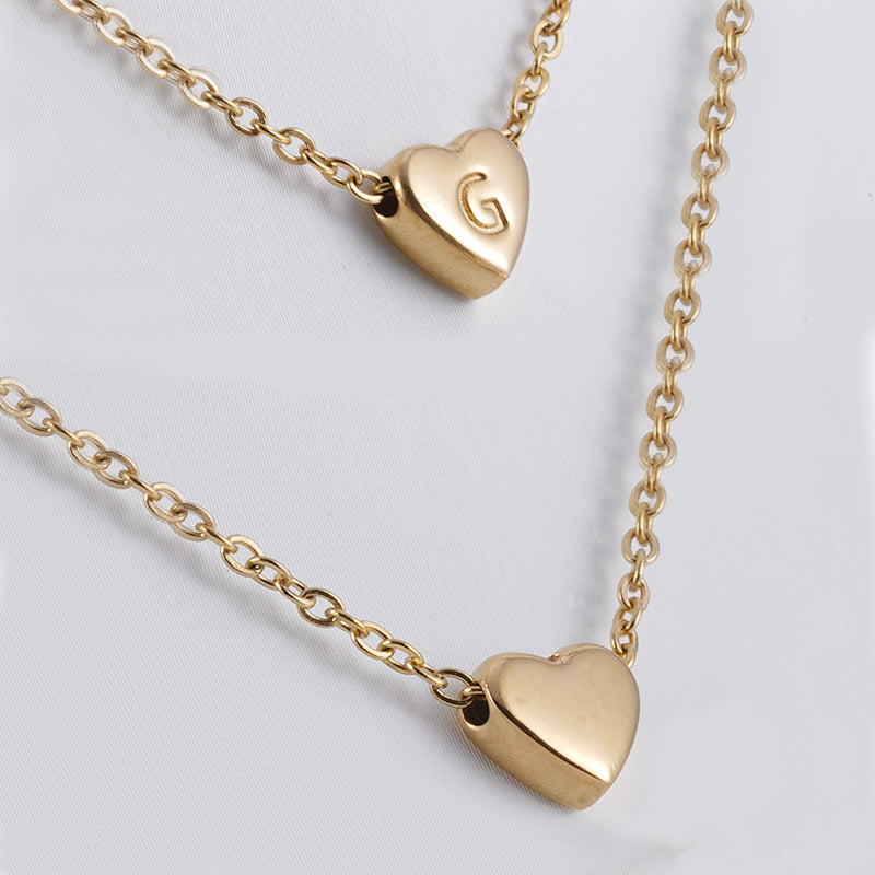 Collier avec lettres d'amour Ins Style pour femme, en acier inoxydable, en forme de cœur, chaîne de clavicule tendance