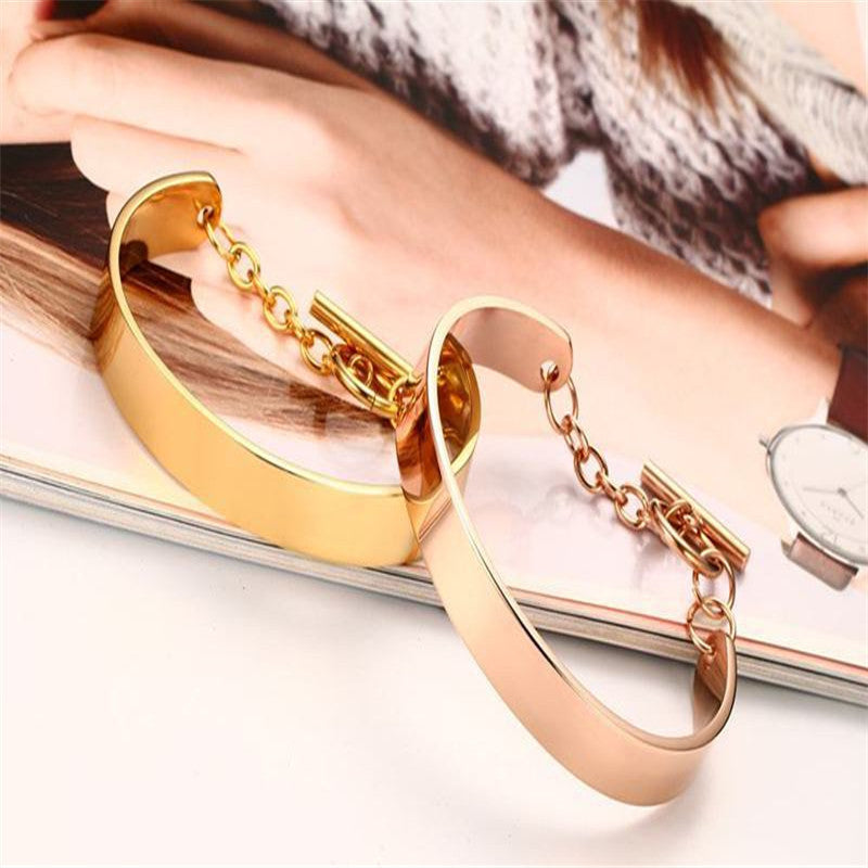 Stainless steel personality bracelet