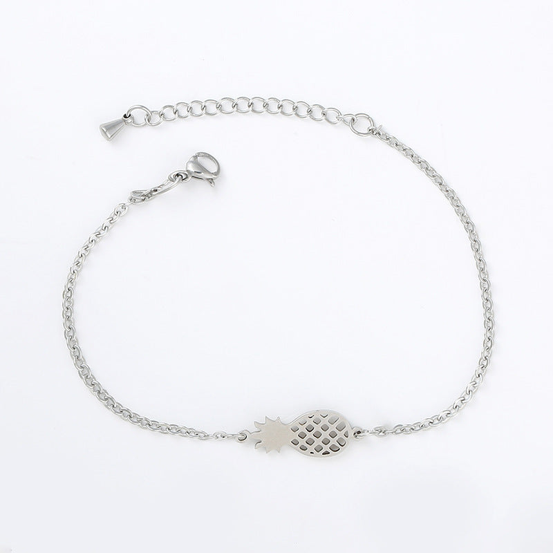 Stainless steel pineapple bracelet