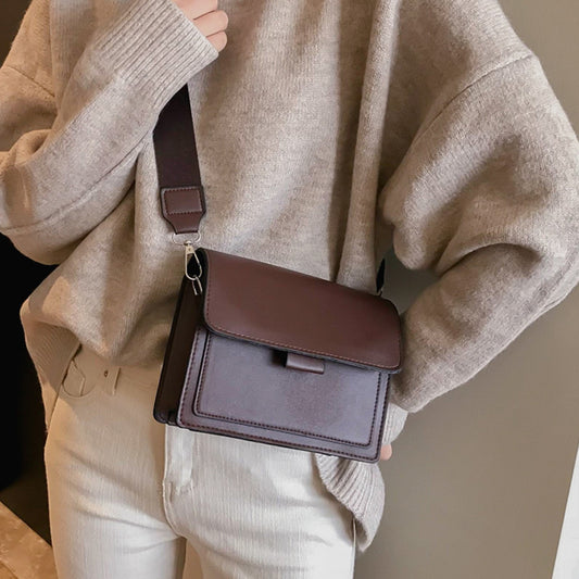 Petit sac carré à bandoulière large et rétro pour femmes