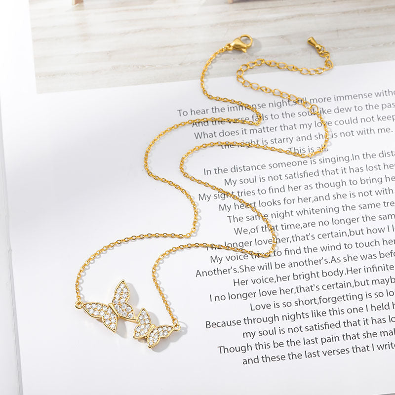 Collier tendance avec pendentif papillon en cristal et zircon pour femme, chaîne dorée en acier inoxydable, bijou tendance pour couple et fille, cadeau idéal