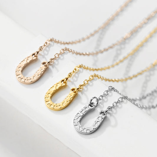Collier ras du cou minimaliste en acier inoxydable 316L pour femme, pendentif en forme de fer à cheval, lettre U