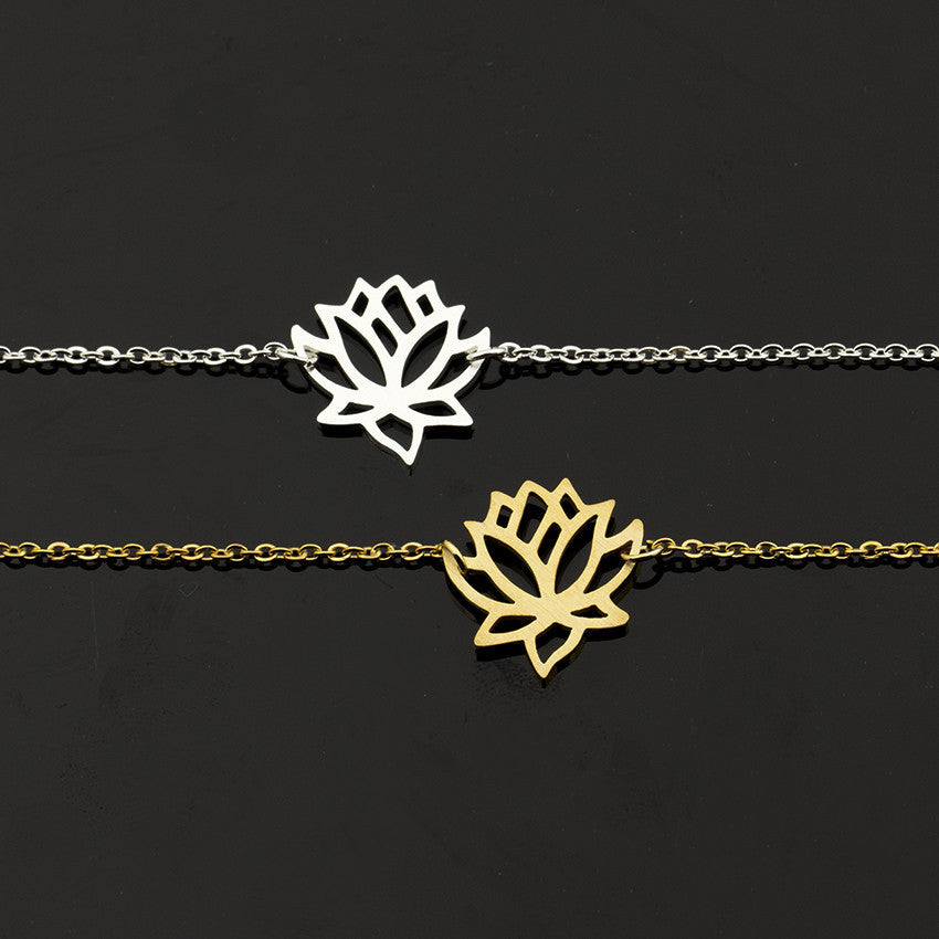 Stainless steel lotus bracelet