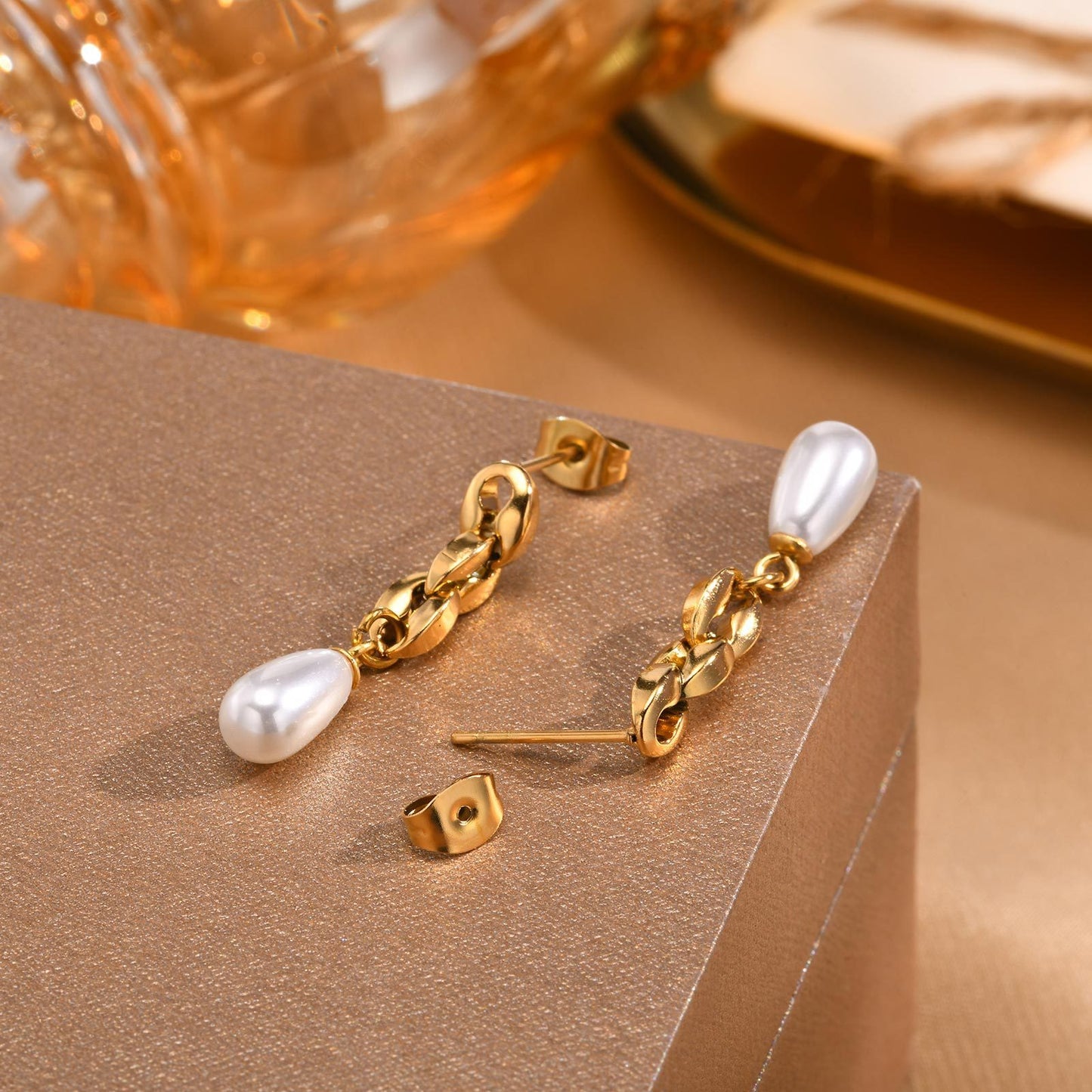 Boucles d'oreilles en or avec chaîne à lèvres en acier inoxydable