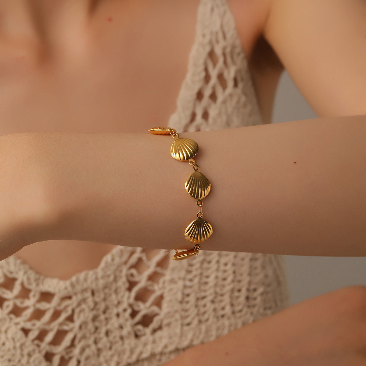 Bracelet coeur et coquillage en acier inoxydable