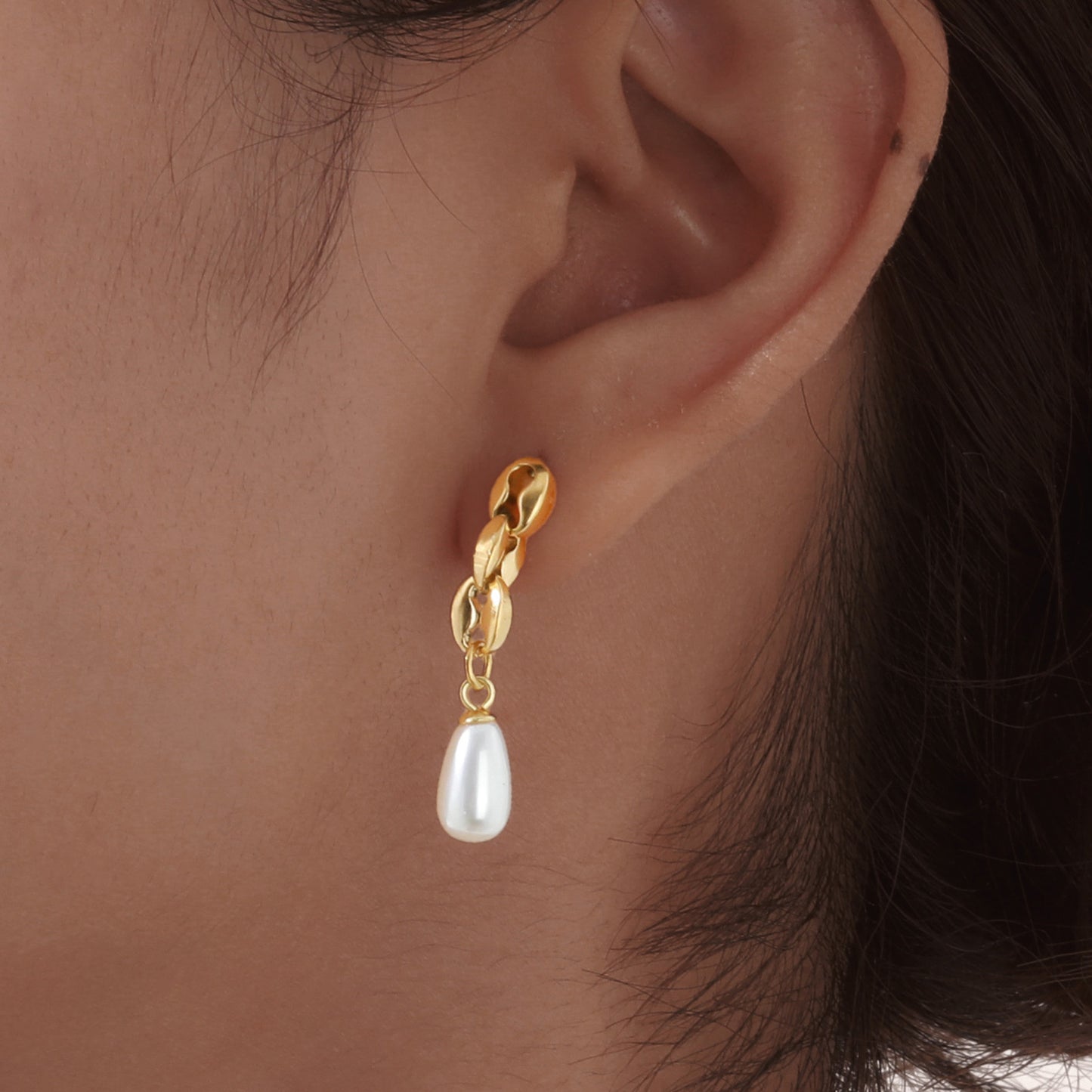 Boucles d'oreilles en or avec chaîne à lèvres en acier inoxydable