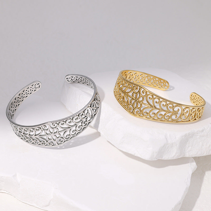 Bracelet rétro creux en acier inoxydable