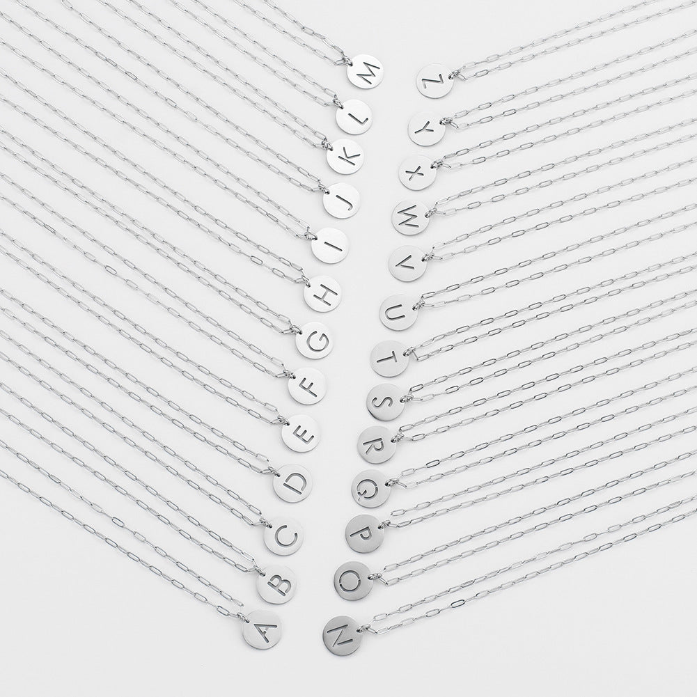 Collier euraméricain en acier inoxydable avec lettres, tendance hip-hop, pendentif creux en 26 lettres anglaises, chaîne de clavicule, accessoires en gros